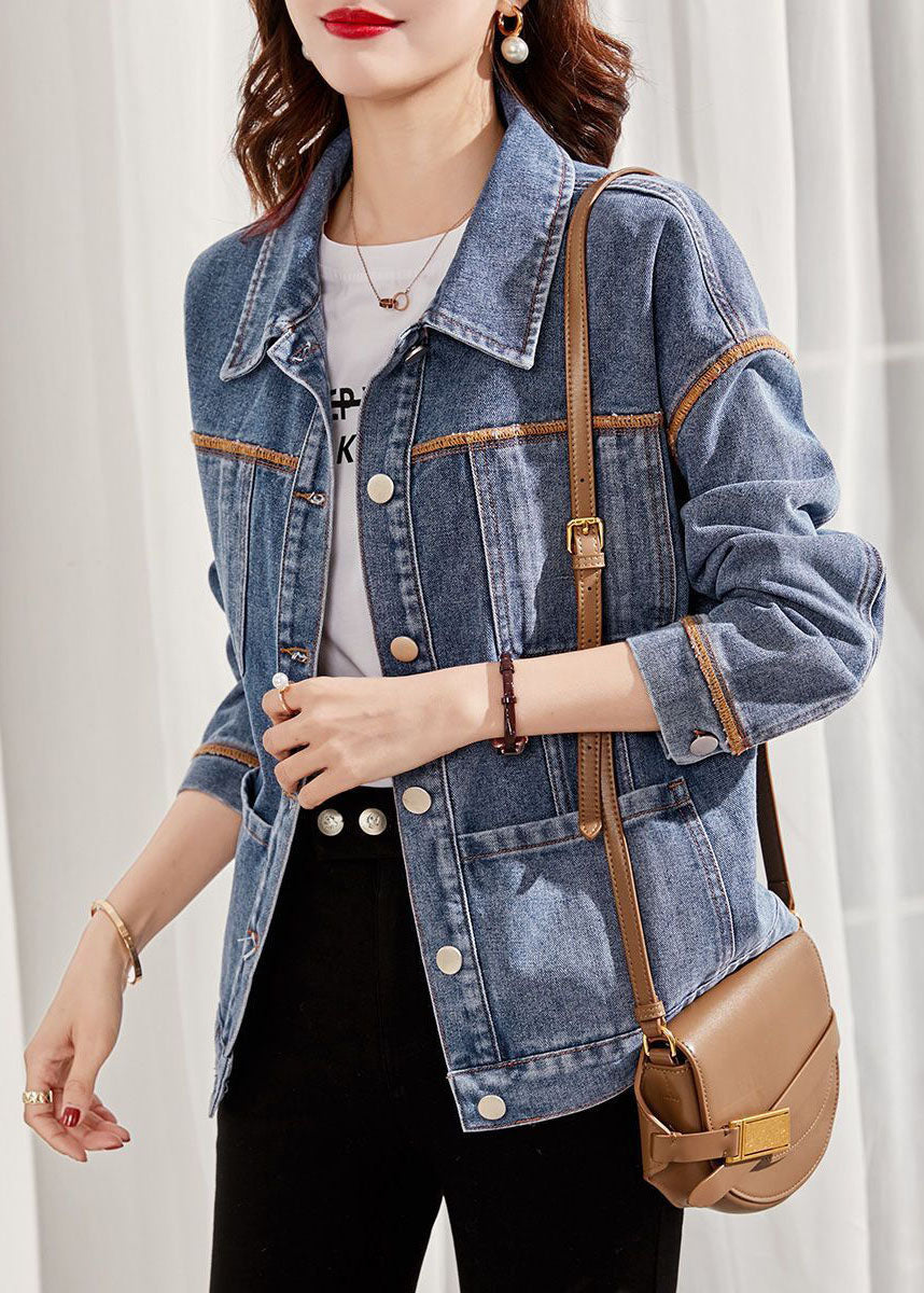 Gracefully Styled Jacket for Any Occasion