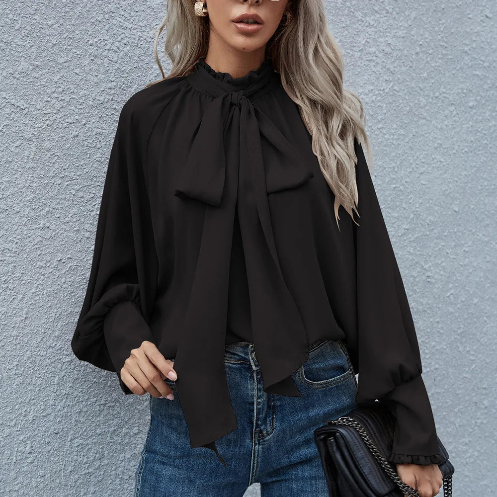 Beautifully Crafted Blouse in a Classic Style