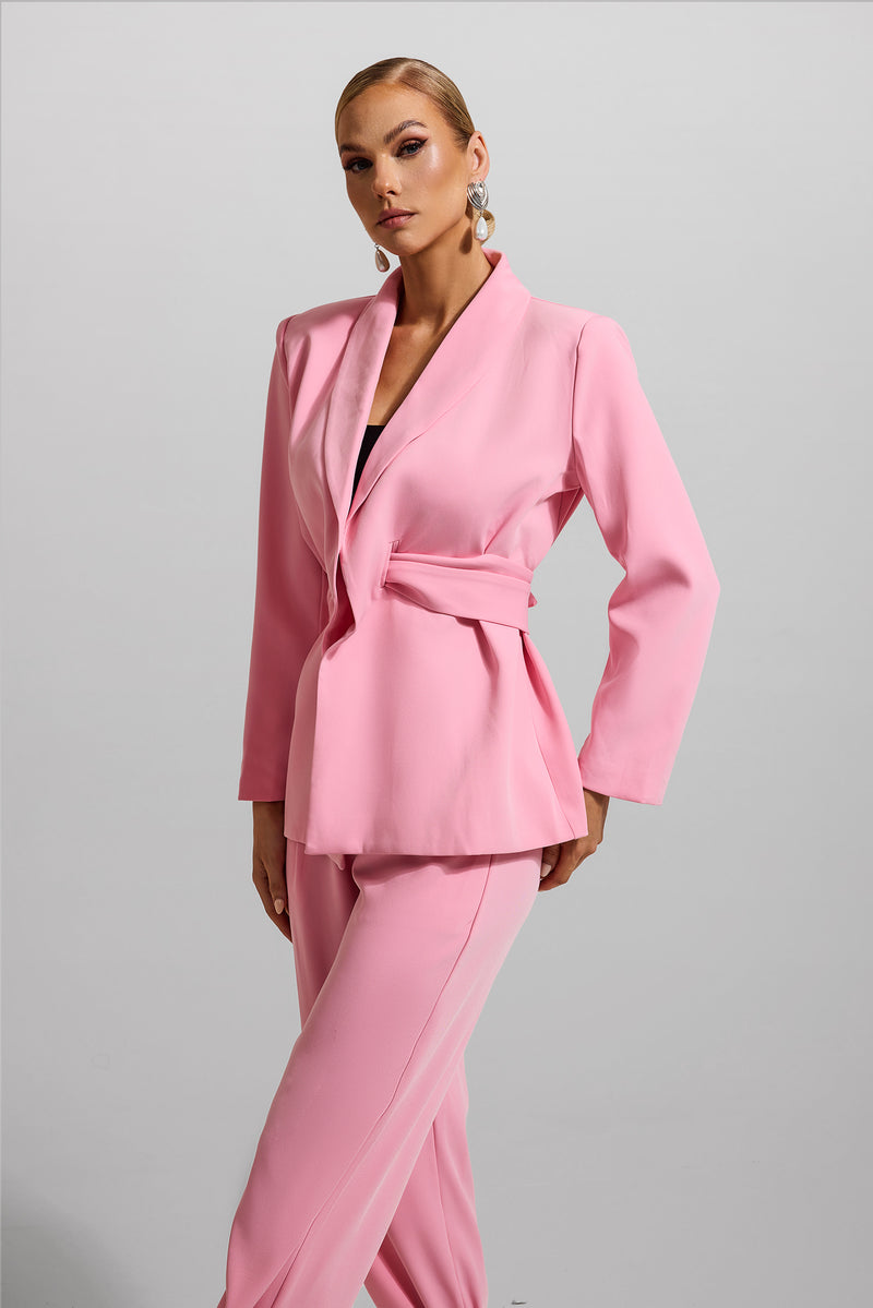 Beautifully Crafted Pants in a Classic Style