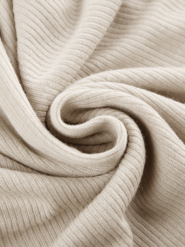 Effortlessly Elegant Garment with a Timeless Design