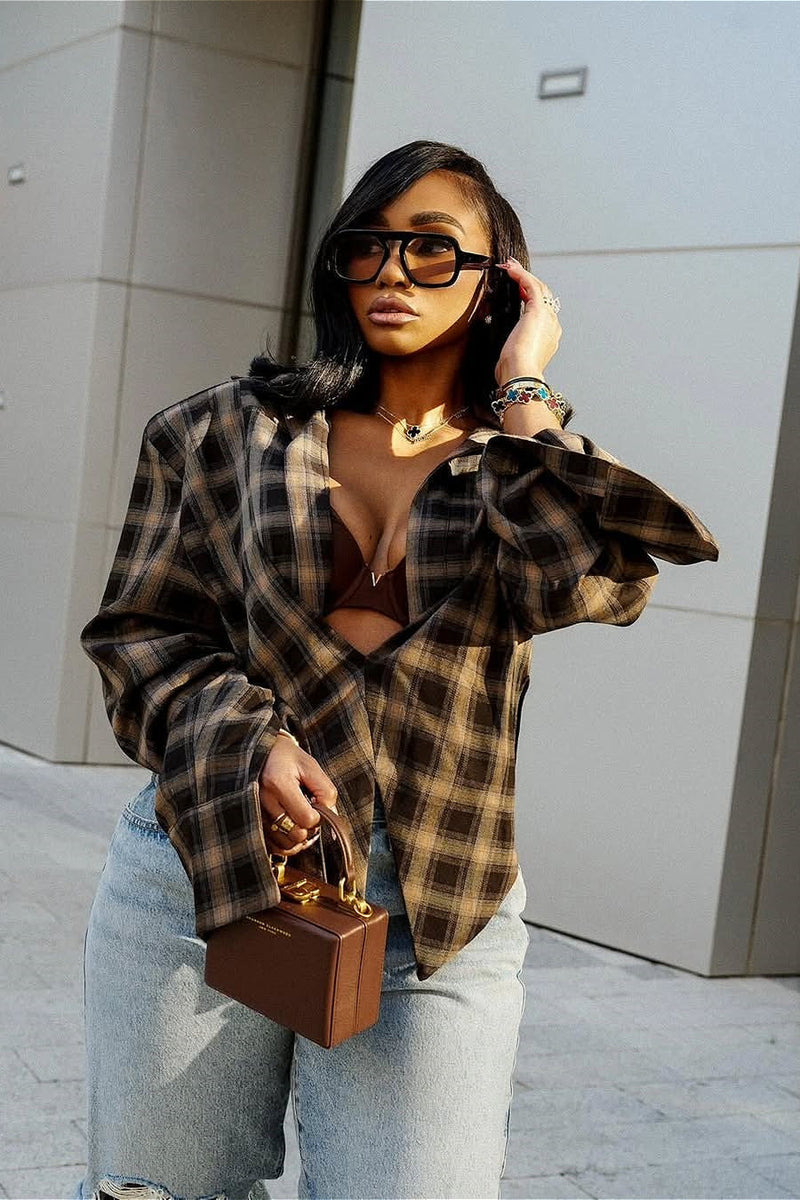 Gracefully Styled Blouse for Any Occasion