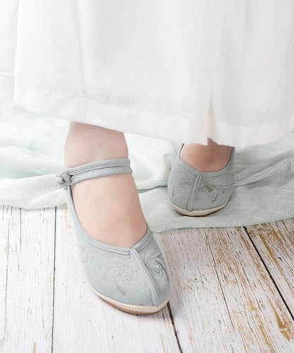 Sophisticated Heels with a Clean Classic Look
