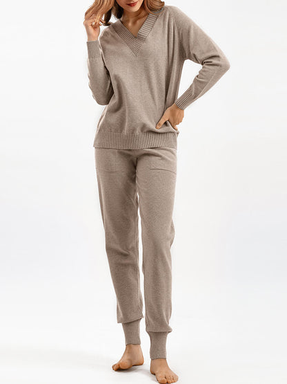 Elegantly Styled Pullover for Everyday Wear