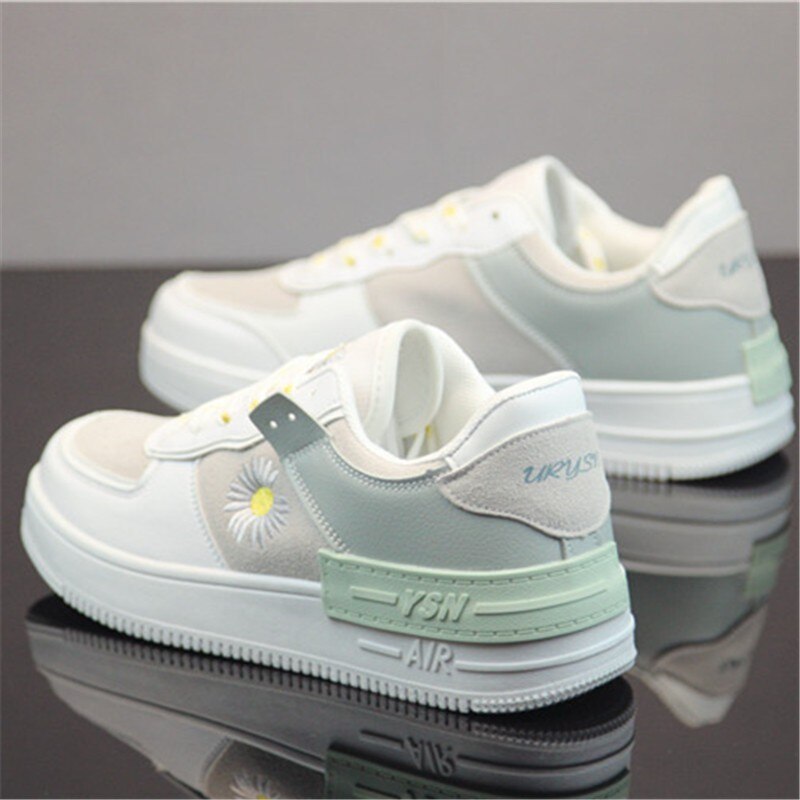 Well Tailored Sneakers with a Graceful Silhouette