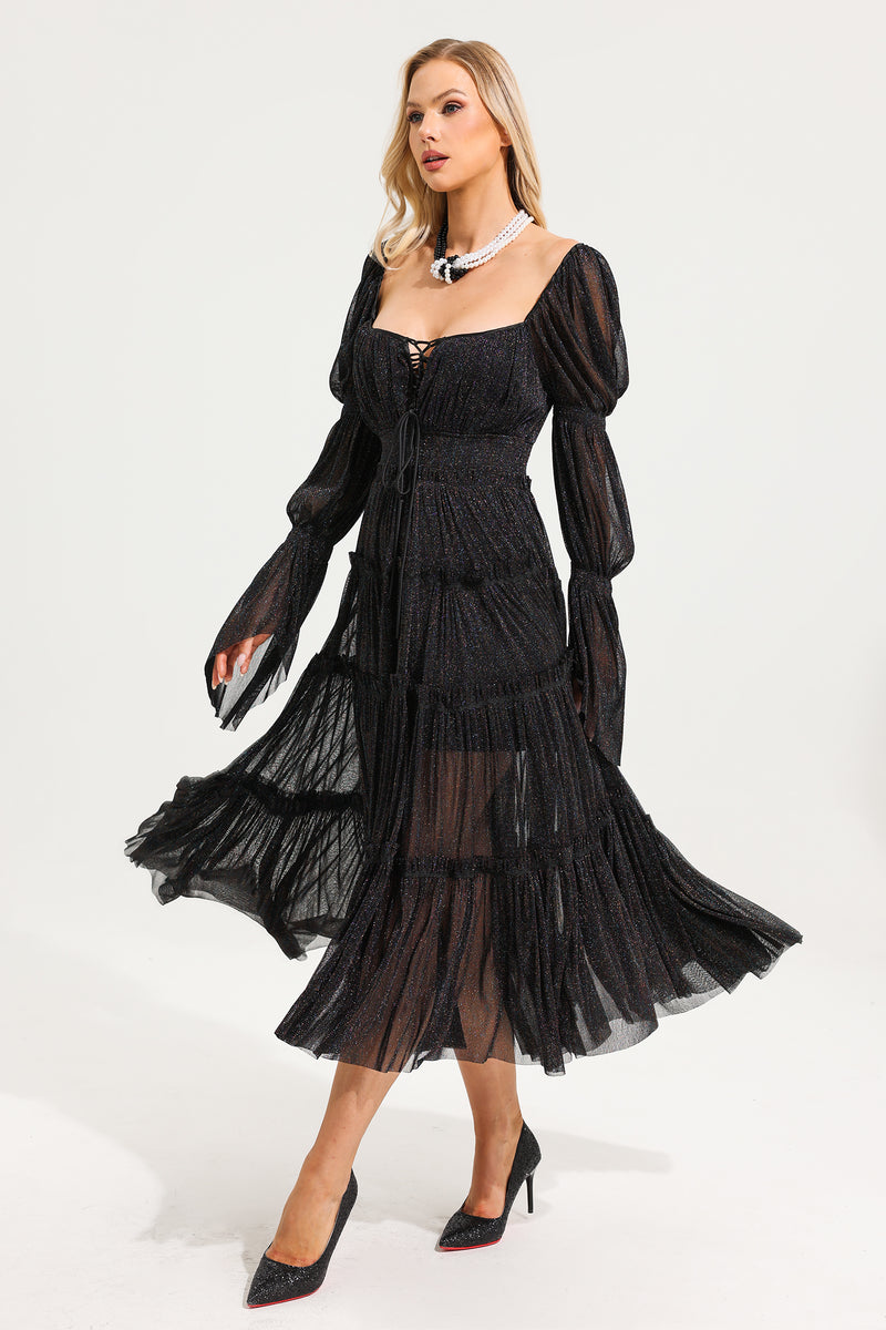 Beautifully Finished Dress in a Timeless Design
