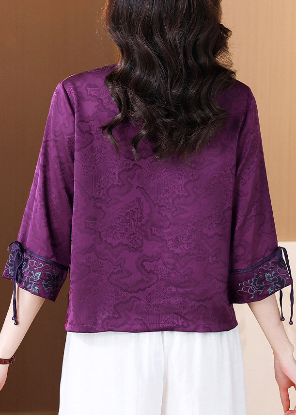 Elegantly Styled Shirt for Everyday Wear