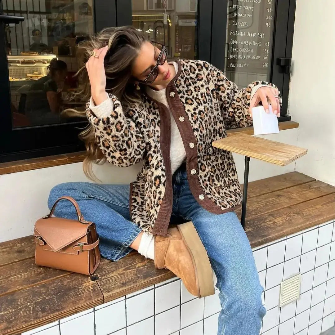 Classic Vintage & Enduringly Stylish Cardigan