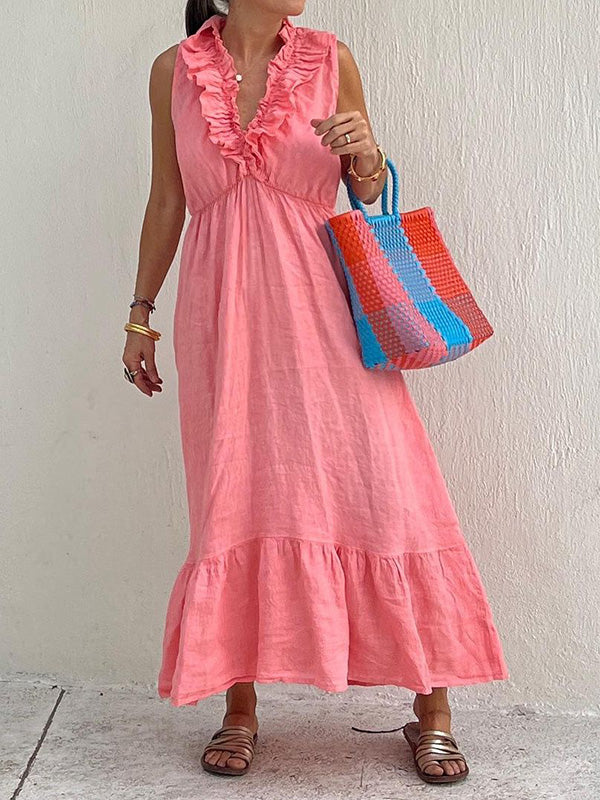Beautifully Finished Dress in a Timeless Design