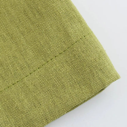 Beautifully Finished Garment in a Timeless Design