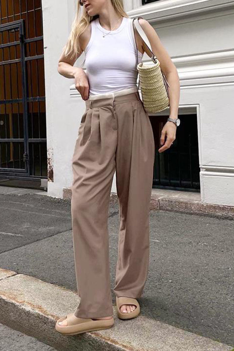 Effortlessly Elegant Garment with a Timeless Design