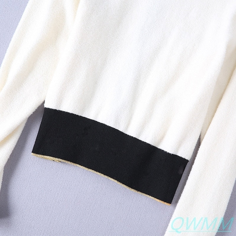 Sophisticated Garment with a Clean Classic Look