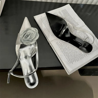 Effortlessly Elegant Heels with a Timeless Design