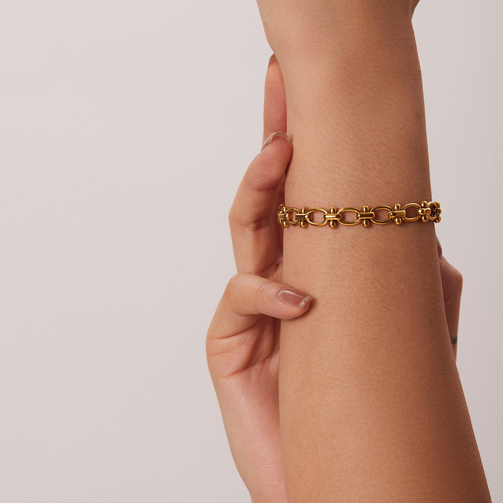 Beautifully Finished Garment in a Timeless Design