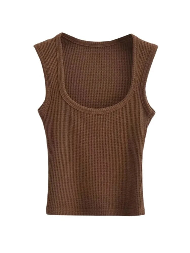 Beautifully Balanced Top with Timeless Character