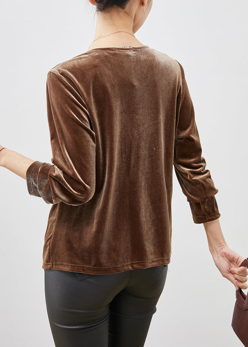 A Vintage Style Shirt with Delicate Timeless Details