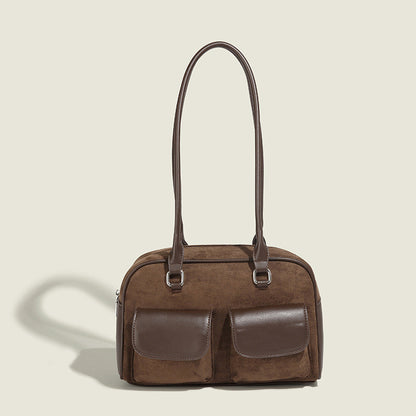 Polished Bag with an Effortless Classic Look