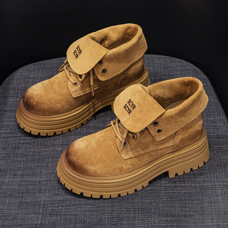 Beautifully Finished Boots in a Timeless Design