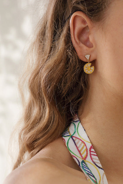 Gracefully Styled Garment for Any Occasion