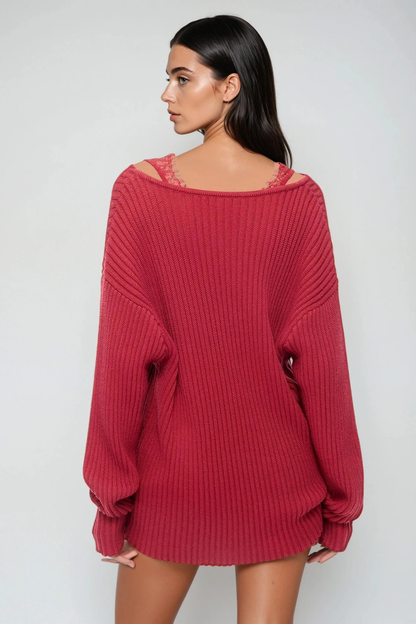 Well Tailored Top with a Graceful Silhouette