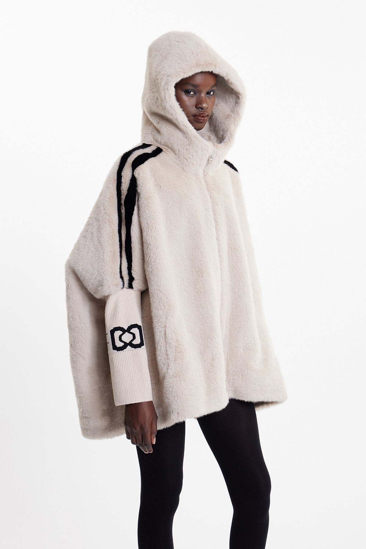 Gracefully Styled Jacket for Any Occasion