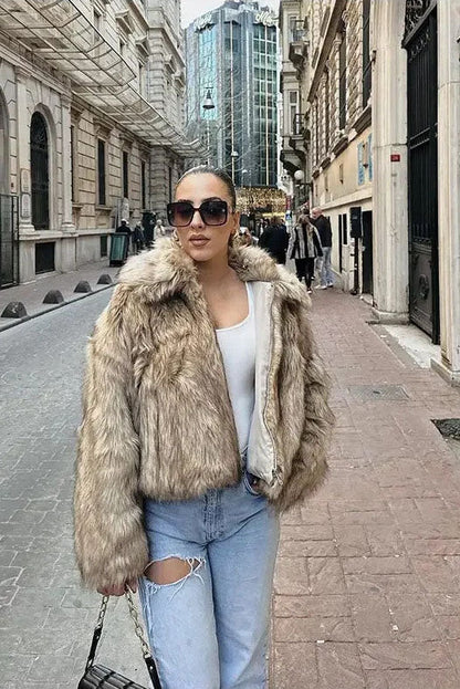 Gracefully Styled Jacket for Any Occasion