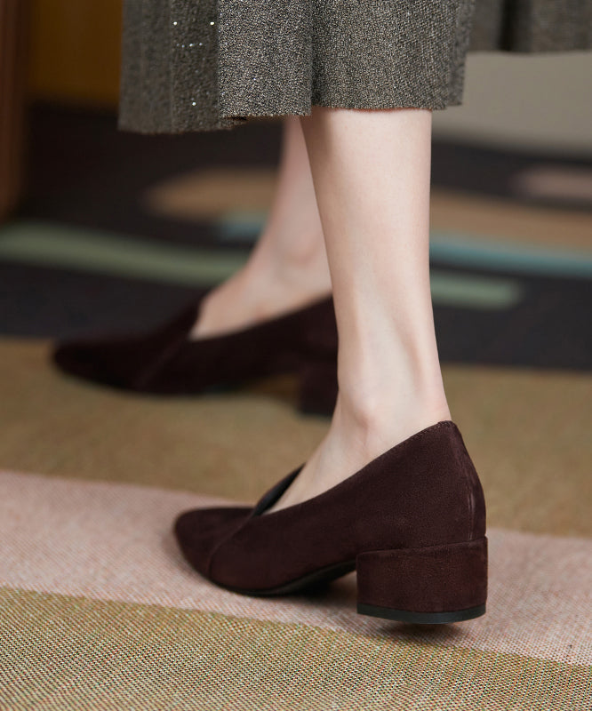 Classic Vintage Shoes with a Flattering Fit