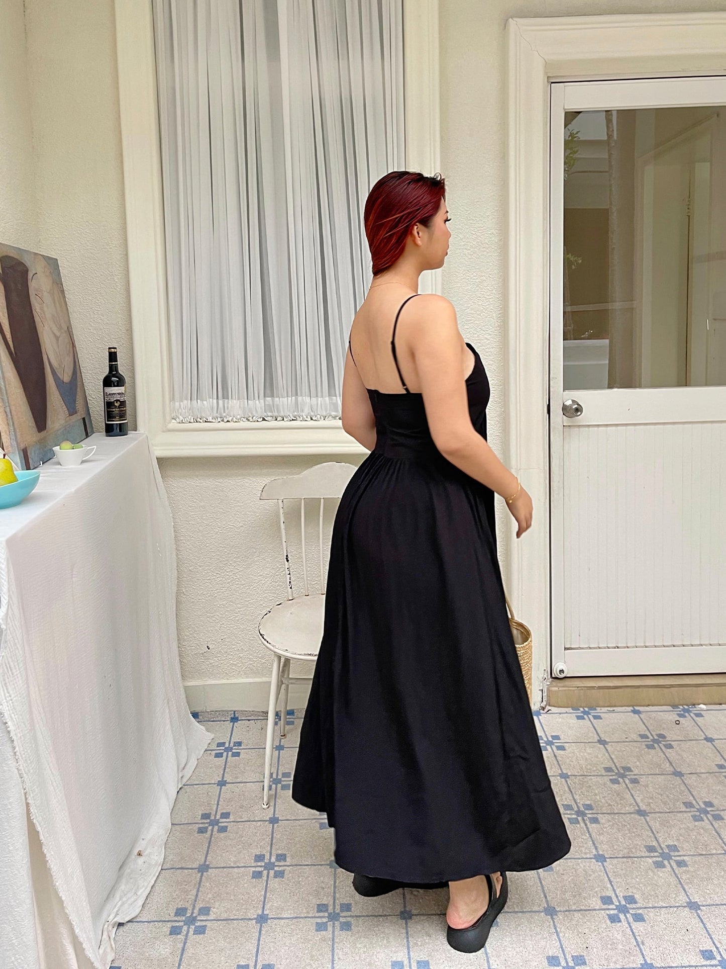 Gracefully Styled Dress for Any Occasion