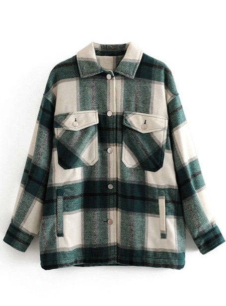 Well Tailored Shirt with a Graceful Silhouette