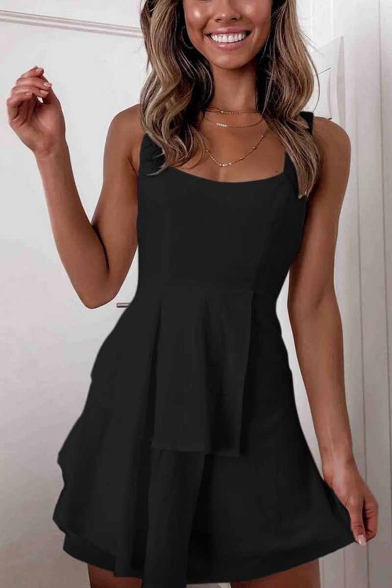 Effortlessly Elegant Dress with a Timeless Design