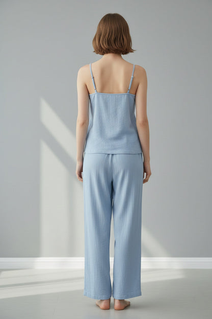 Beautifully Crafted Pants in a Classic Style