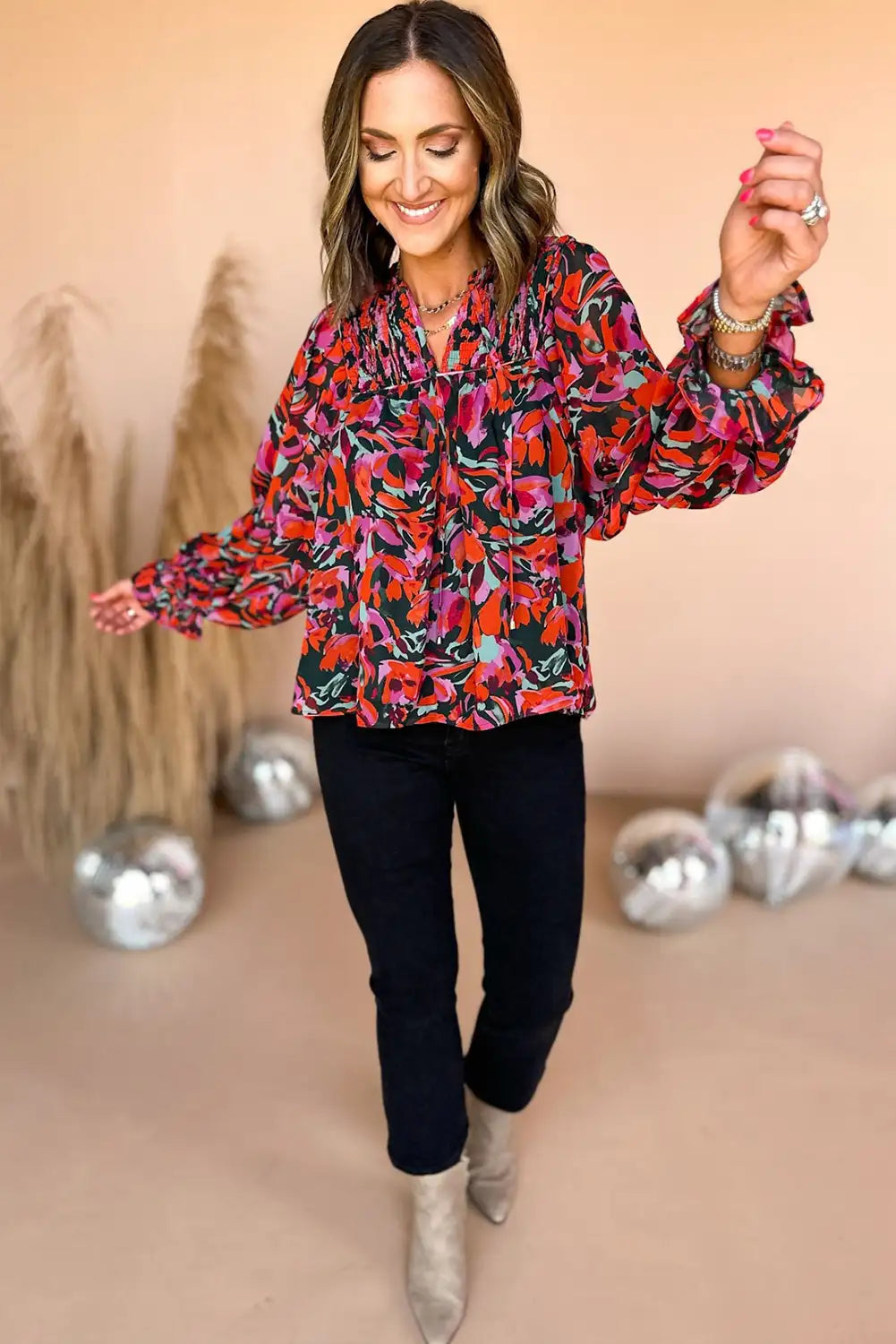 Beautifully Crafted Blouse in a Classic Style