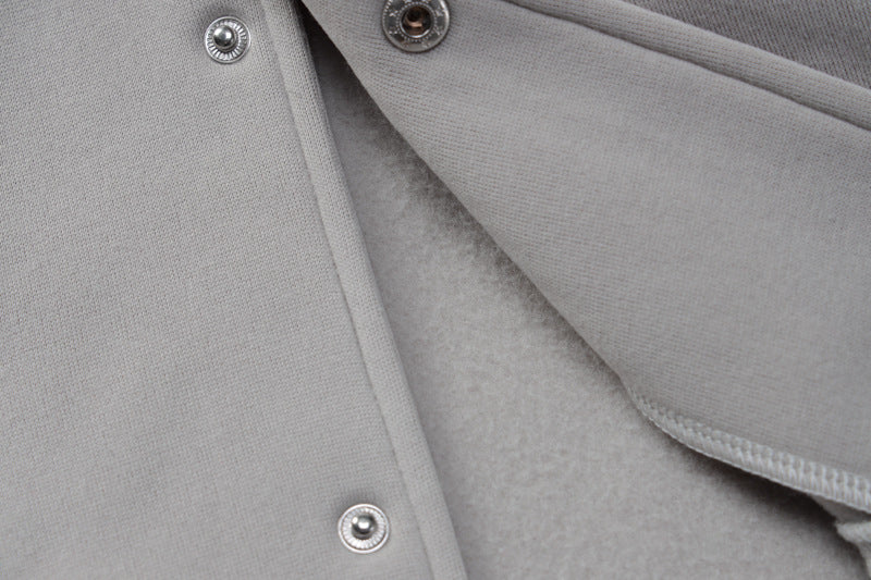 Well Tailored Jacket with a Graceful Silhouette