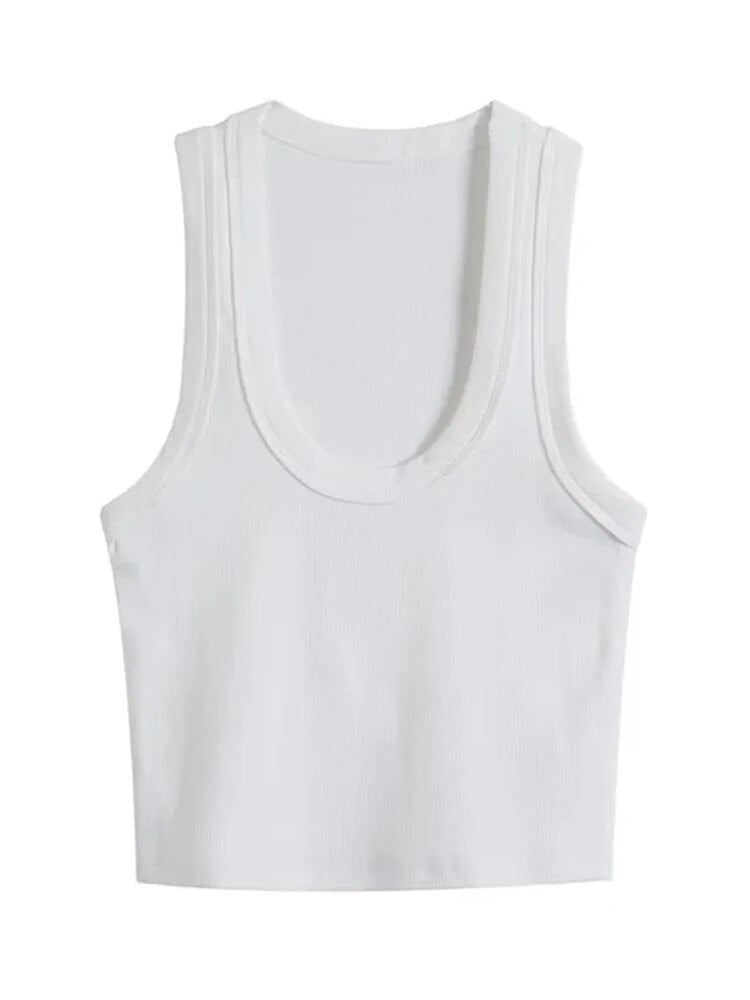 Effortlessly Elegant Top with a Timeless Design