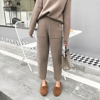 Classic Vintage Sweater with a Flattering Fit