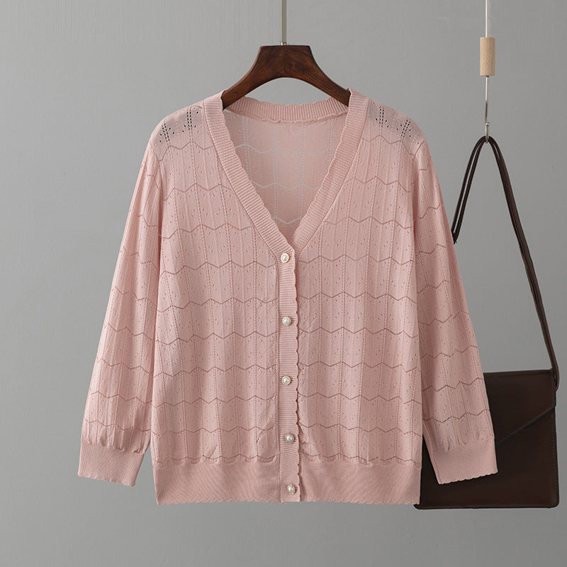 Effortlessly Elegant Cardigan with a Timeless Design