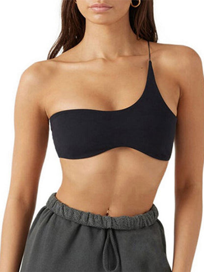 Effortlessly Elegant Top with a Timeless Design