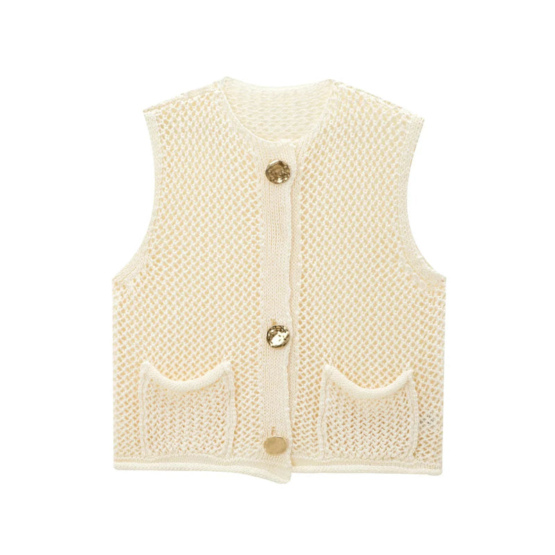 Beautifully Finished Garment in a Timeless Design