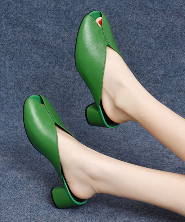 Elegantly Styled Sandals for Everyday Wear