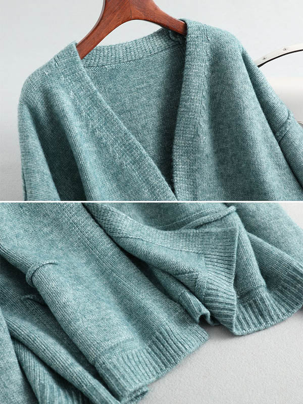 Classic Vintage Cardigan with a Flattering Fit