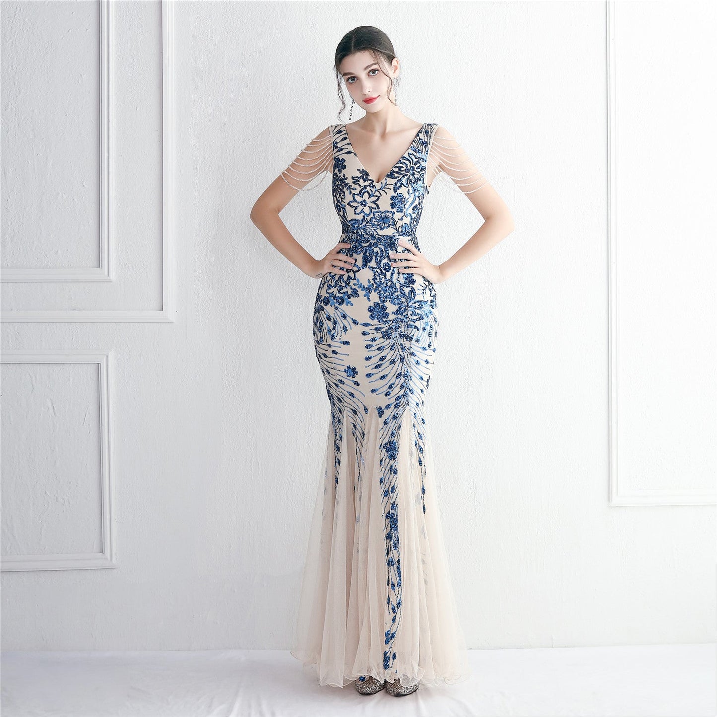 Gracefully Styled Dress for Any Occasion