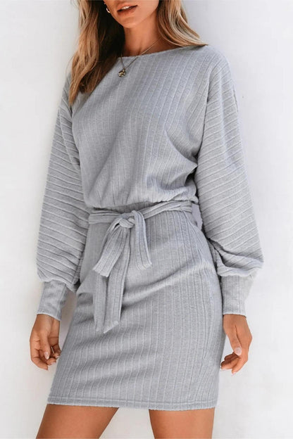 Well Tailored Sweater with a Graceful Silhouette
