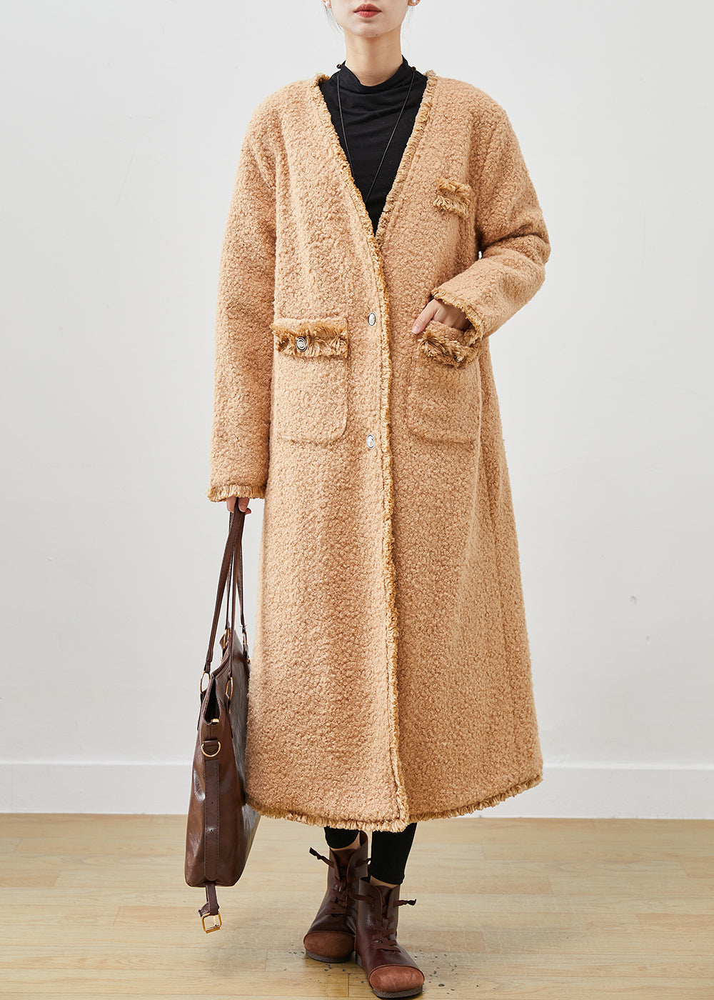 Beautifully Finished Coat in a Timeless Design