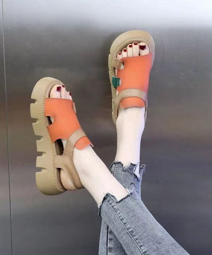 Effortlessly Elegant Sandals with a Timeless Design