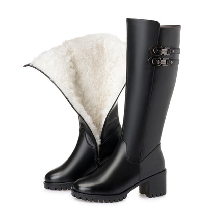 Polished Boots with an Effortless Classic Look