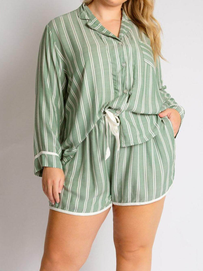 Classic Vintage Garment with a Flattering Fit
