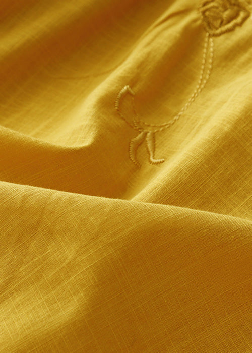 Classic Vintage & Enduringly Stylish Blouse