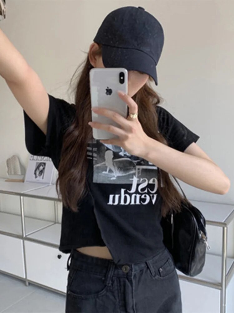 Sophisticated T-Shirt with a Clean Classic Look