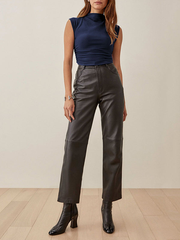 A Vintage Style Top with Delicate Timeless Details