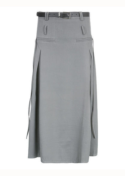 Well Tailored Garment with a Graceful Silhouette