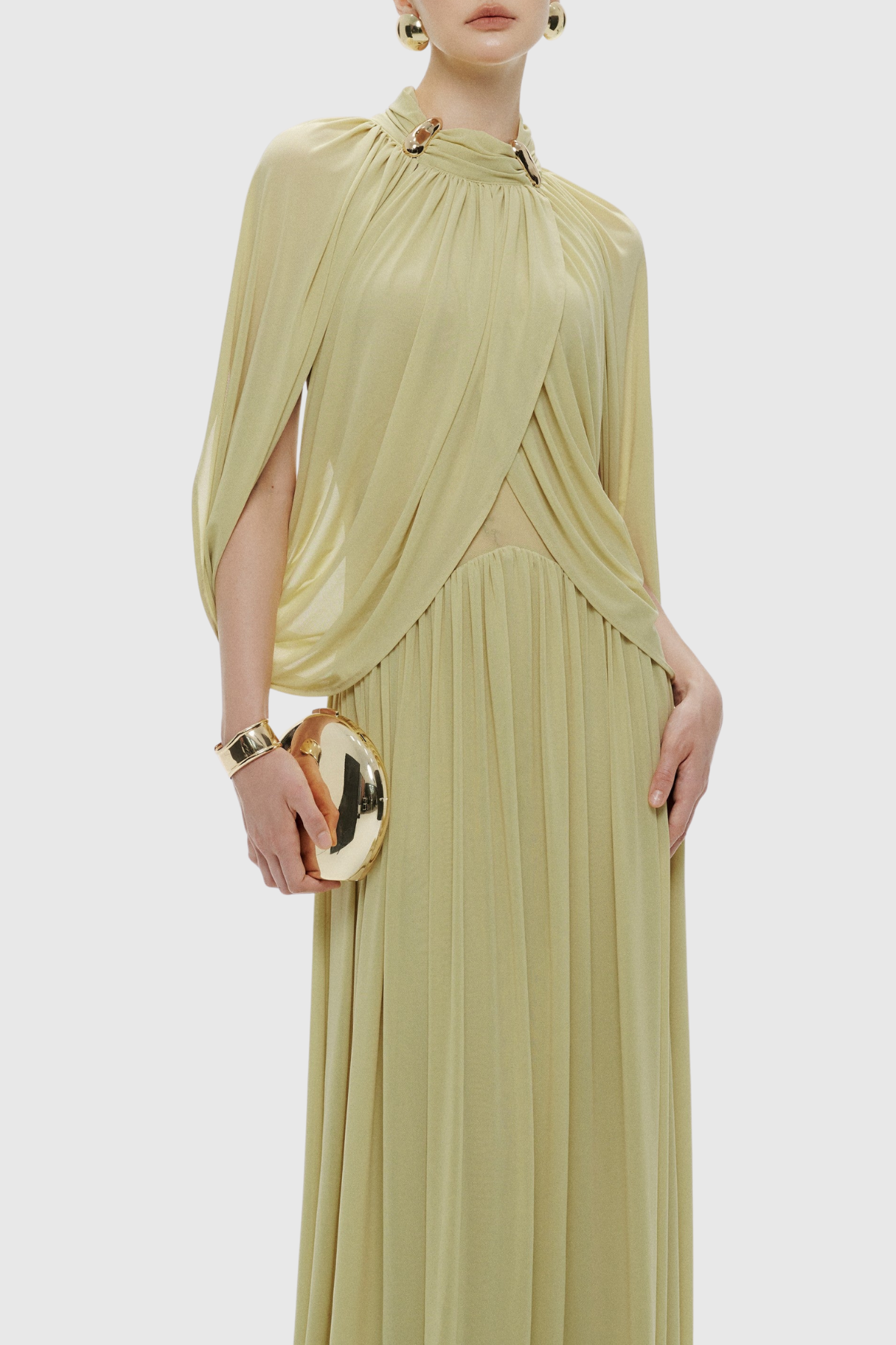 Gracefully Styled Dress for Any Occasion